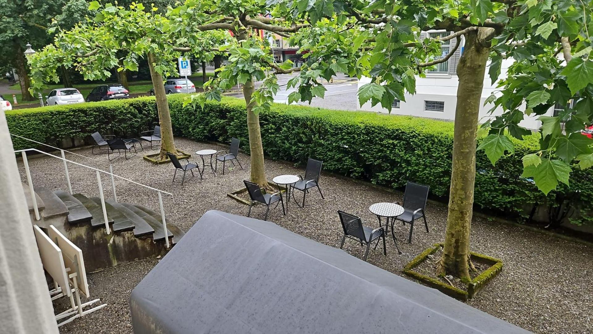 Hotel Post Glarnerhof กลารุส ภายนอก รูปภาพ